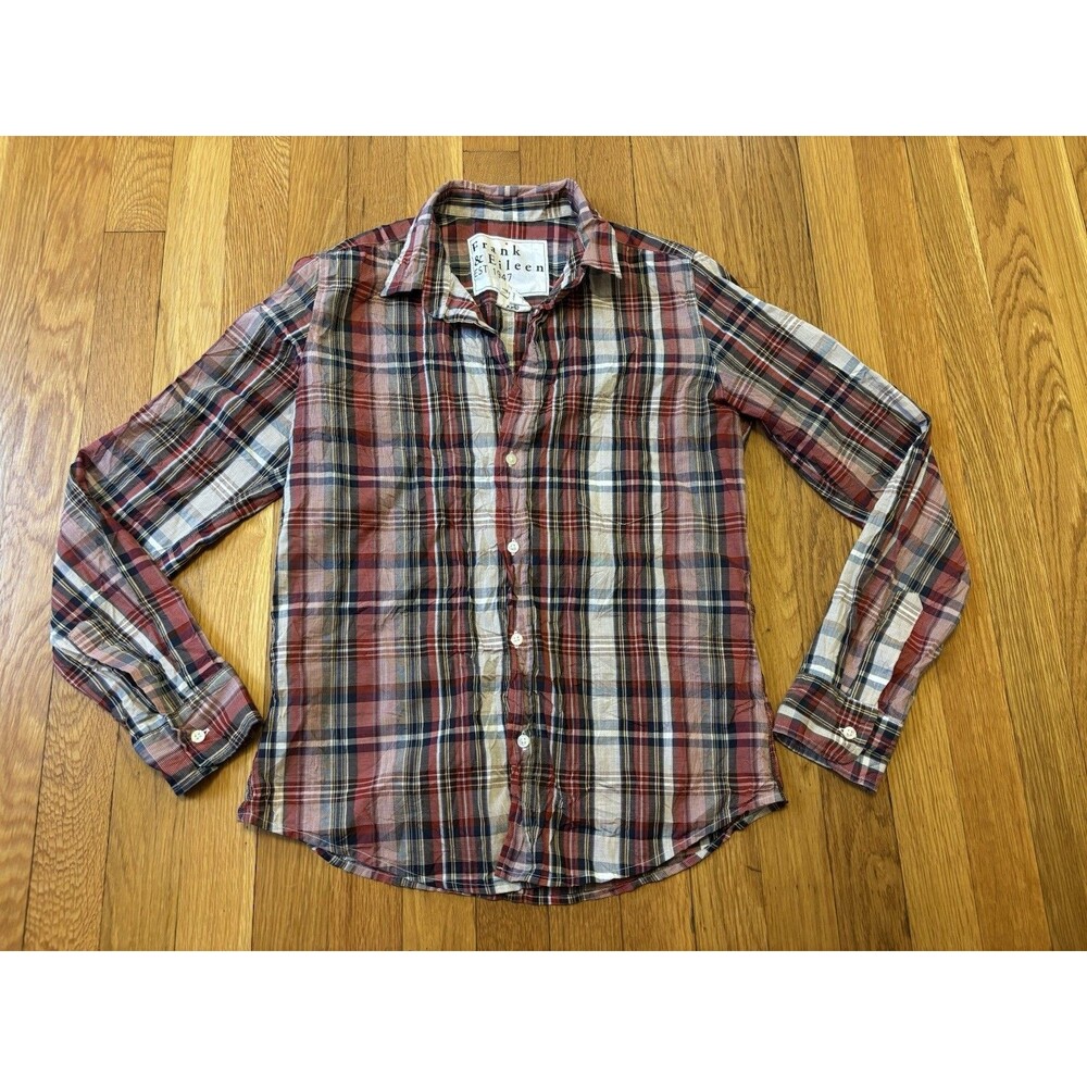 Frank & Eileen Red Plaid Italian Crinkle Button Up Shirt Blouse Barry Size S